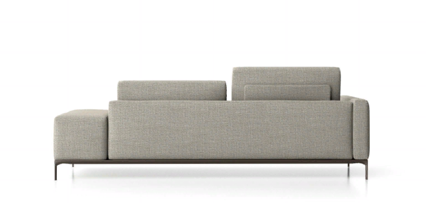 Диван из новой коллекции Horm