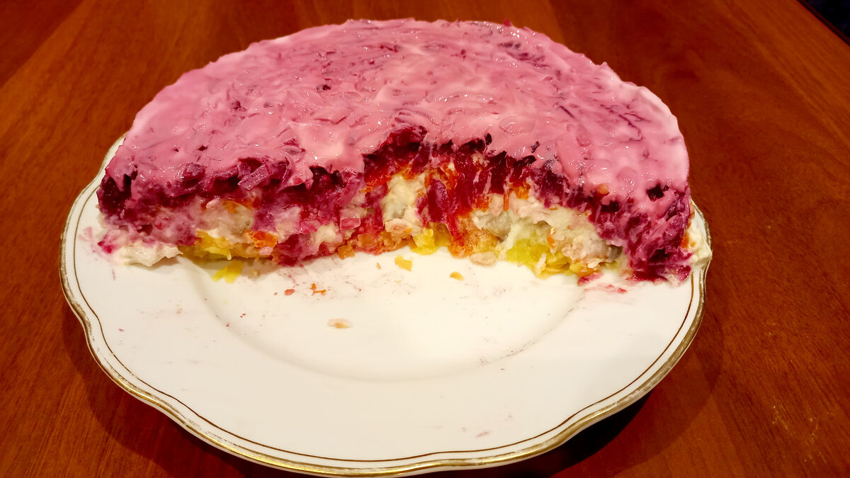 На этом фото мы его чуть-чуть попробовали😀😋