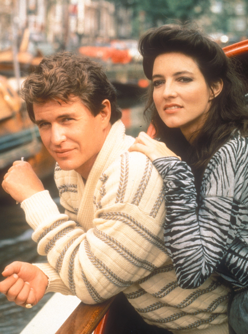 Том Беренджер и Мэдолин Смит в сериале "Если наступит завтра". Источник картинки: 300experts.ru