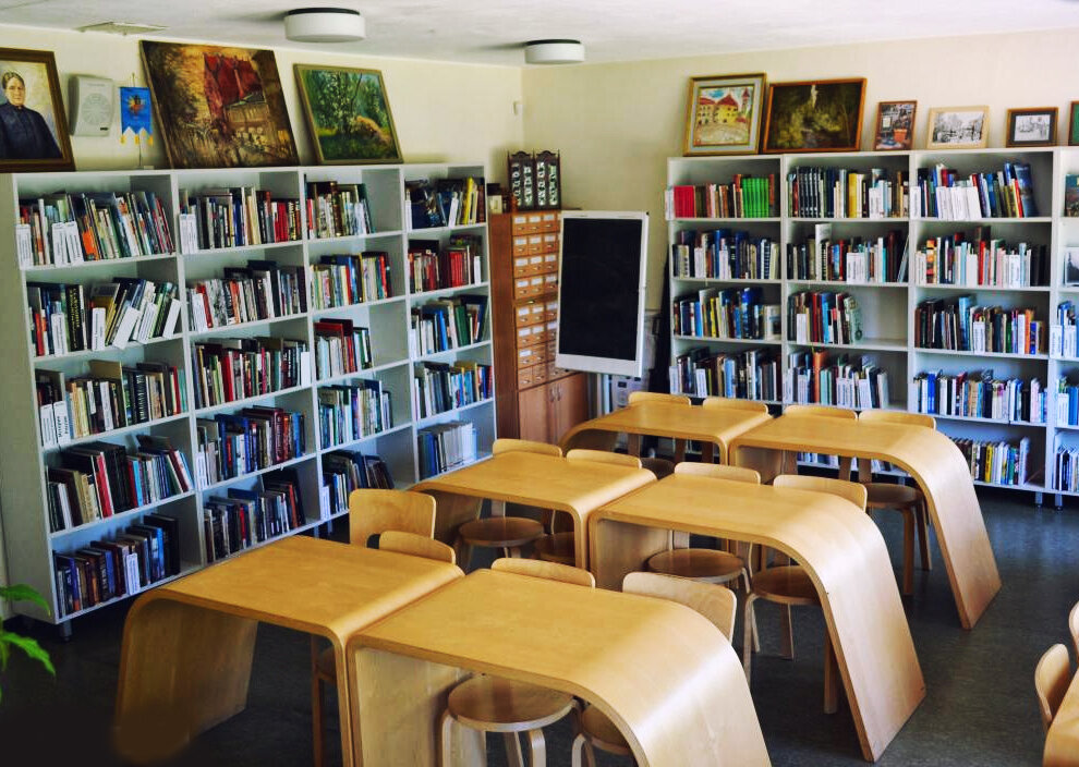 Библиотека лучший друг. Выборг библиотека Алвара. Библиотека в Выборге Алвар Аалто. Хорошая библиотека. Библиотека в Выборге фото.