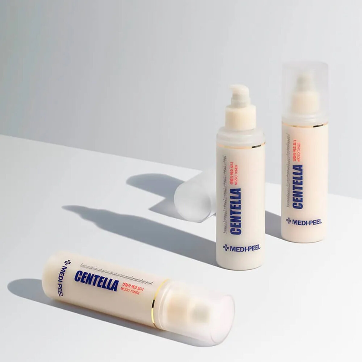 Успокаивающий тонер на основе центеллы азиатской MEDI-PEEL Mela Plus Tox Ampoule / 180ml / 3 000 ₽