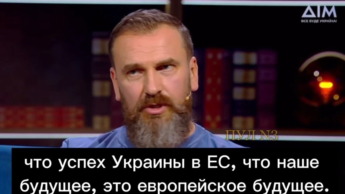     Министр образования Украины Оксен Лисовой выступил против существования в стране школ, преподающих на русском языке.