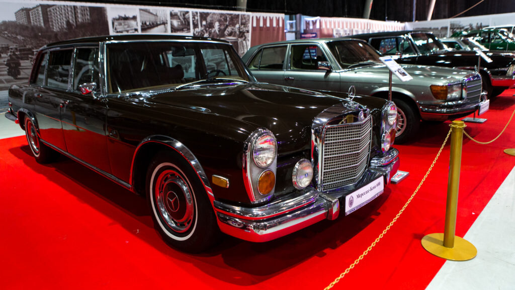 загружается...
