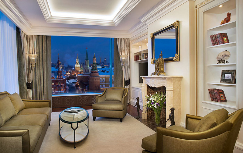 © RITZ CARLTON