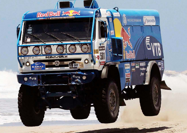 А говорят, что грузовики не летают