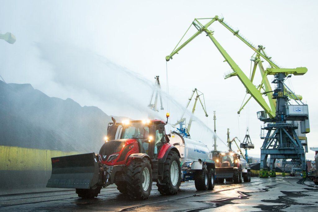                    Трактор Valtra эффективен с любым навесным оборудованием