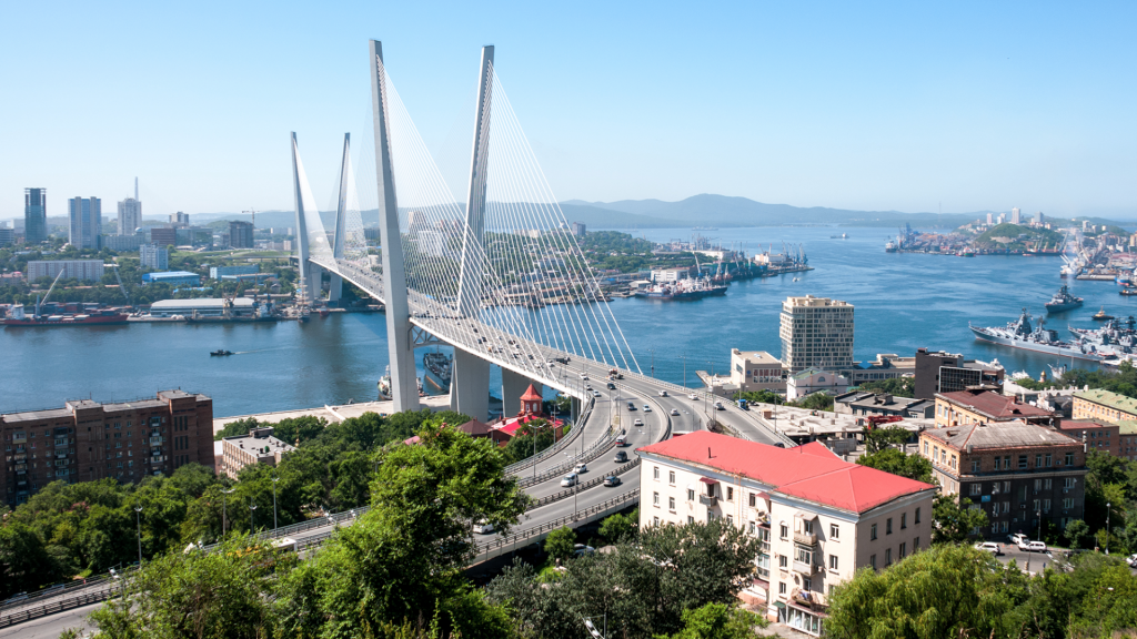 Владивосток. Мост "Золотой рог".