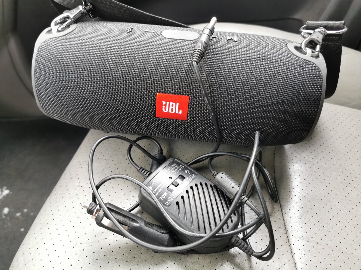 Возможности колонки. Супер бас для колонки JBL. Басс для JBL extreme 2. Зарядка от прикуривателя для колонки JBL Xtreme 2. Зарядное устройство для JBL Xtreme 2.