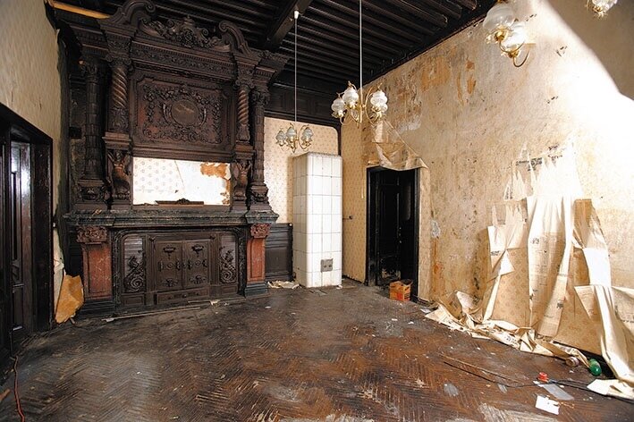 Крупнейший камин в Европе уцелел только благодаря чуду.