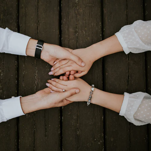 https://unsplash.com/photos/RgAUYSTa0NI 
