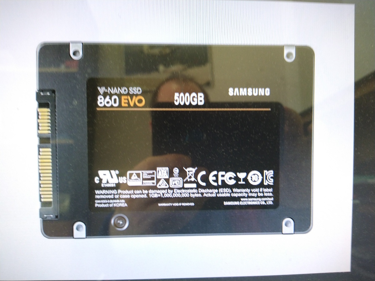 Пример обратной стороны ssd из интернета