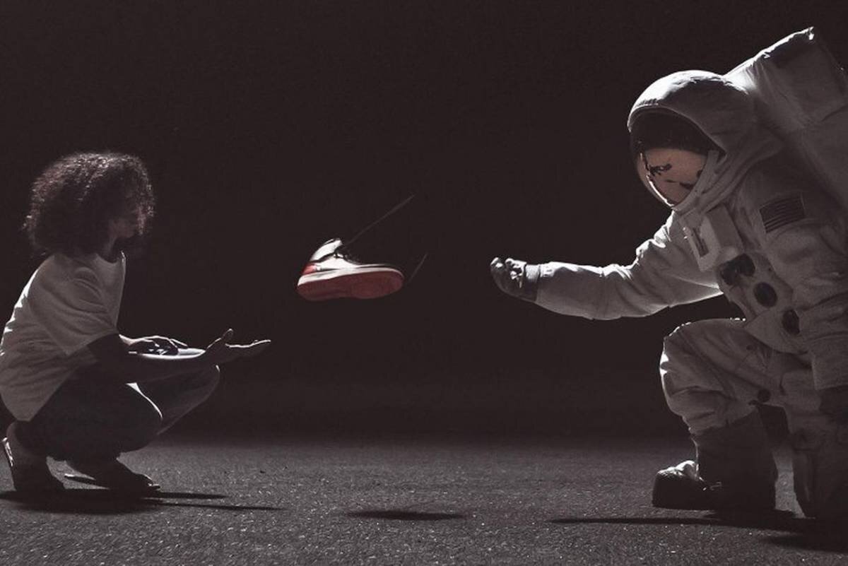 "Кроссы" (2016)