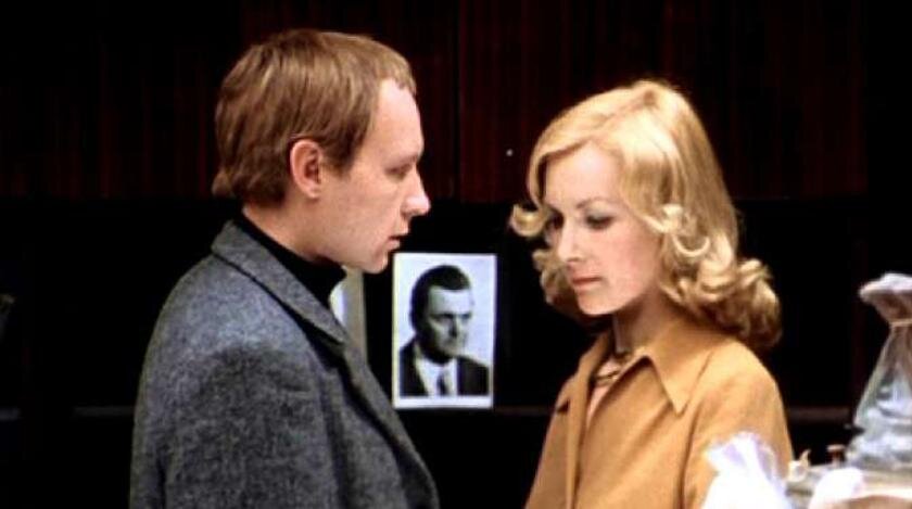 Вот с этой фотографией творятся удивительные вещи