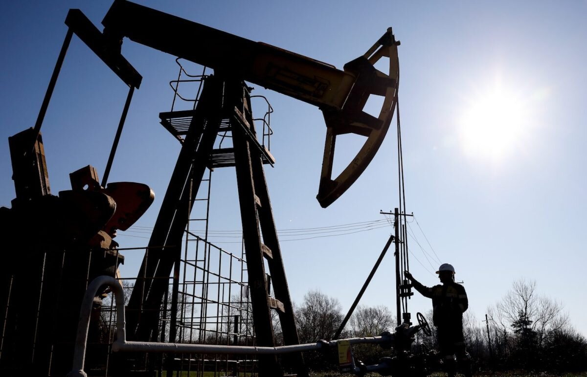 Россия «не сидит на нефтяной игле» - эксперт Шмаль