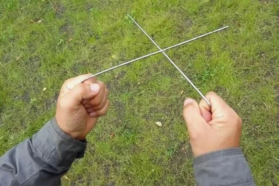 Поиск воды биорамкой