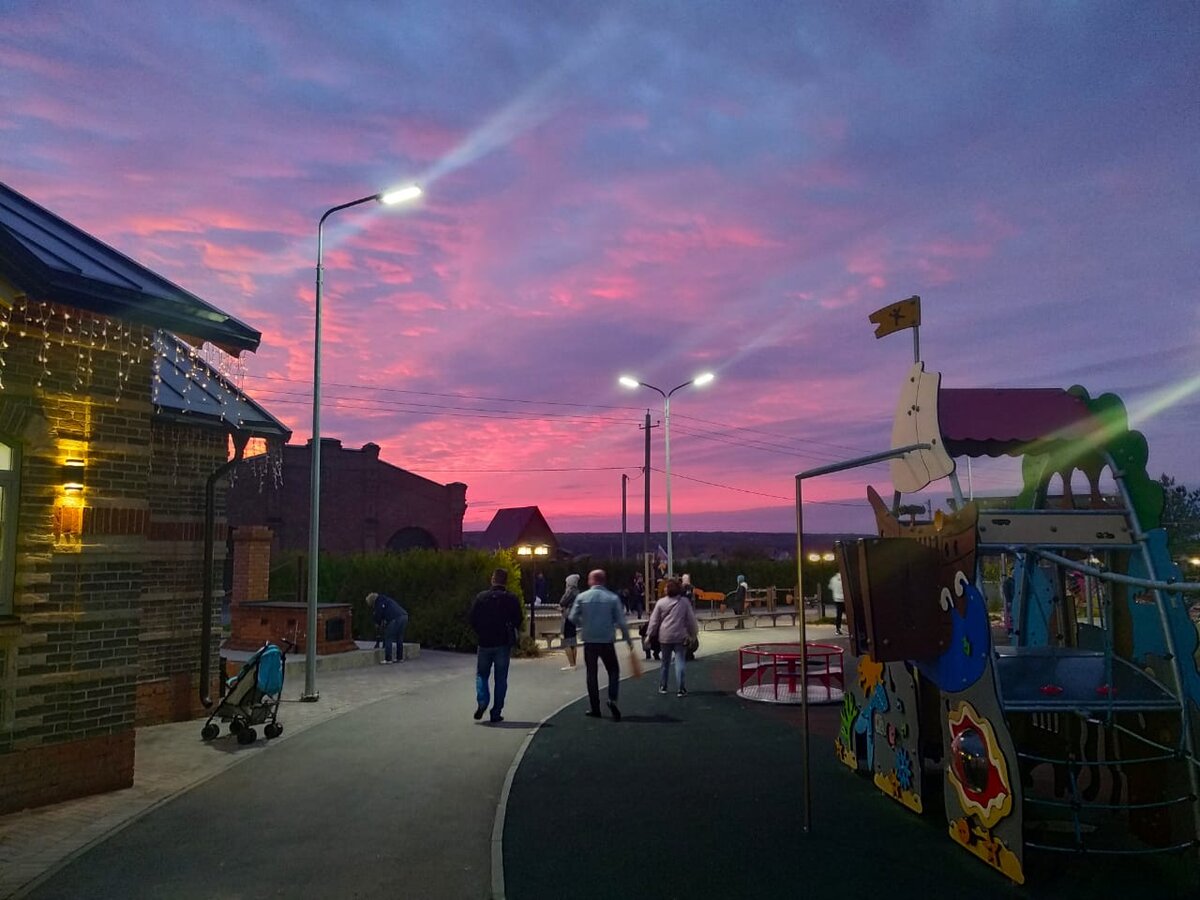 Нелжа.ру, детский городок. Фото автора.