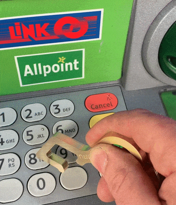 Можно нажимать на клавиатуру банковского терминала или вендингового аппарата.