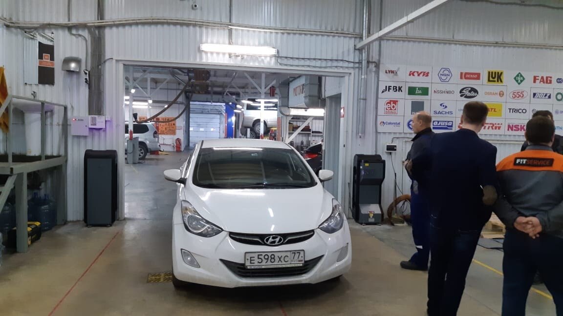 Выручил Техновектор 8 Velox: мы начали ставить это оборудование в сетевые франшизы, например Fitservice на Феодосийской.

