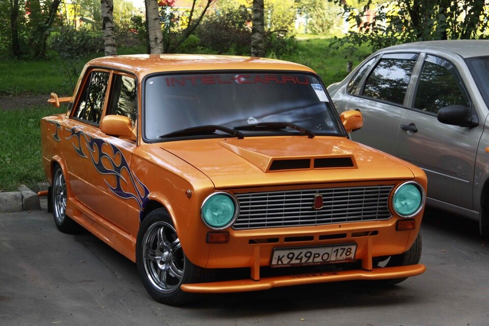 Тюнингованный российский автомобиль. /Фото: a.d-cd.net