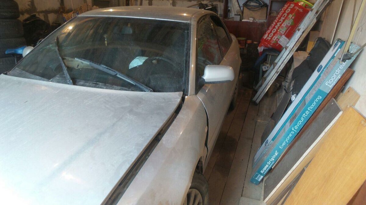 Левому крылу совсем плохо. Фото zen.yandex.ru/jlr_select