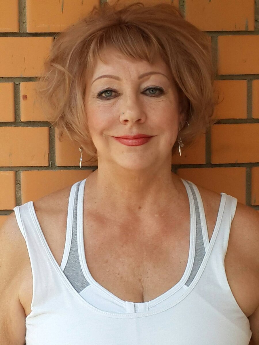 18 женщины за 50