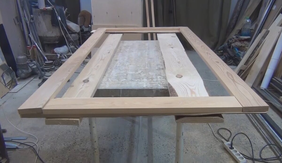 Лицевая сторона рамы