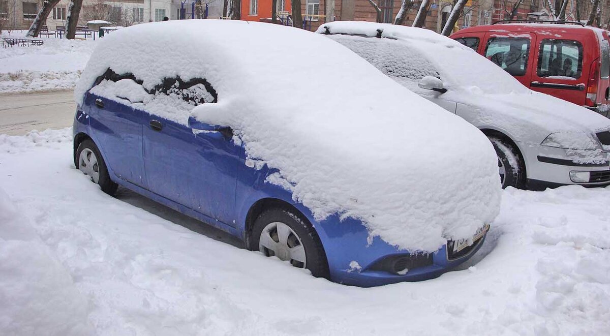 Топ-5 самых странных зимних лайфхаков для автомобилистов