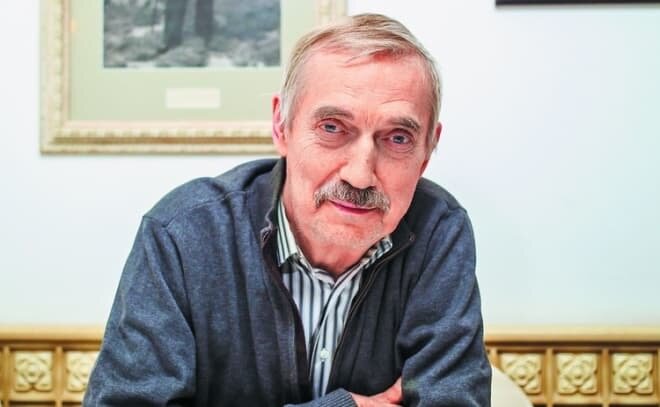 Евгений Киндинов 