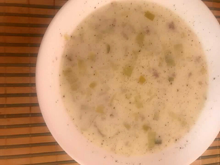 Суп с луком-пореем