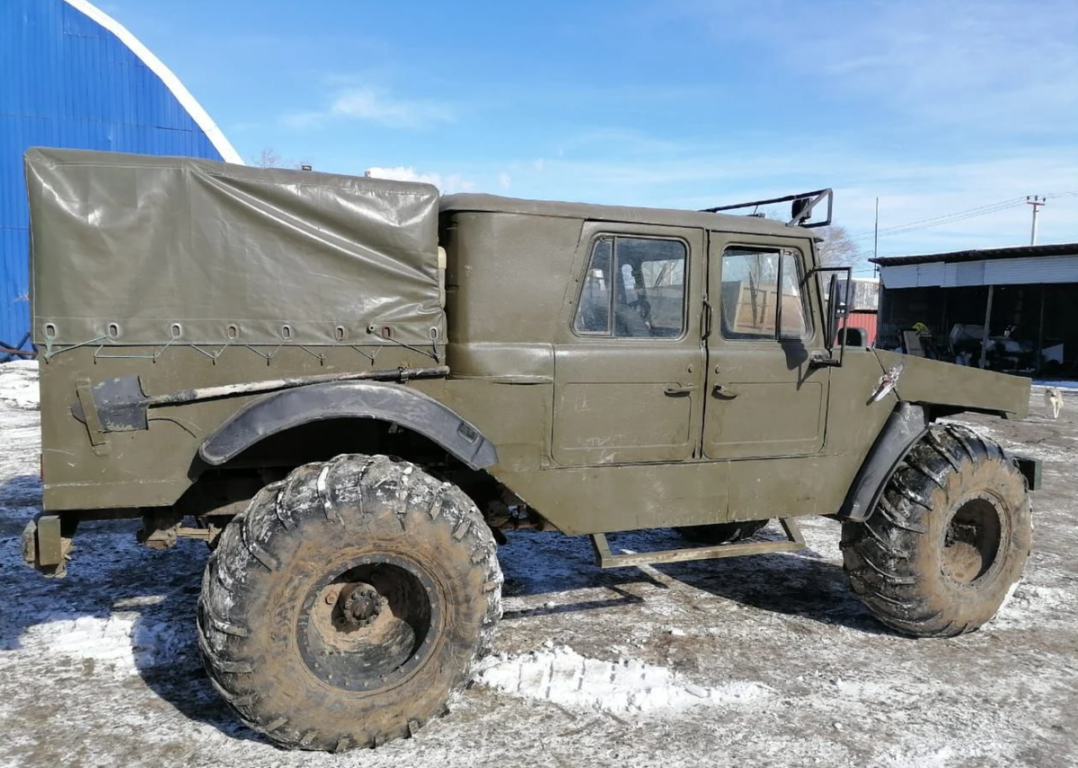 Сбоку тоже напоминает американский авто. Фото с сайта Авито.ру. >>>>