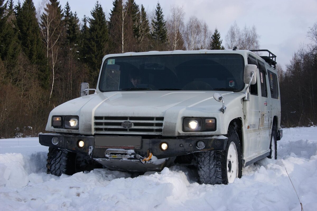 Огромный японский Хаммер. С 