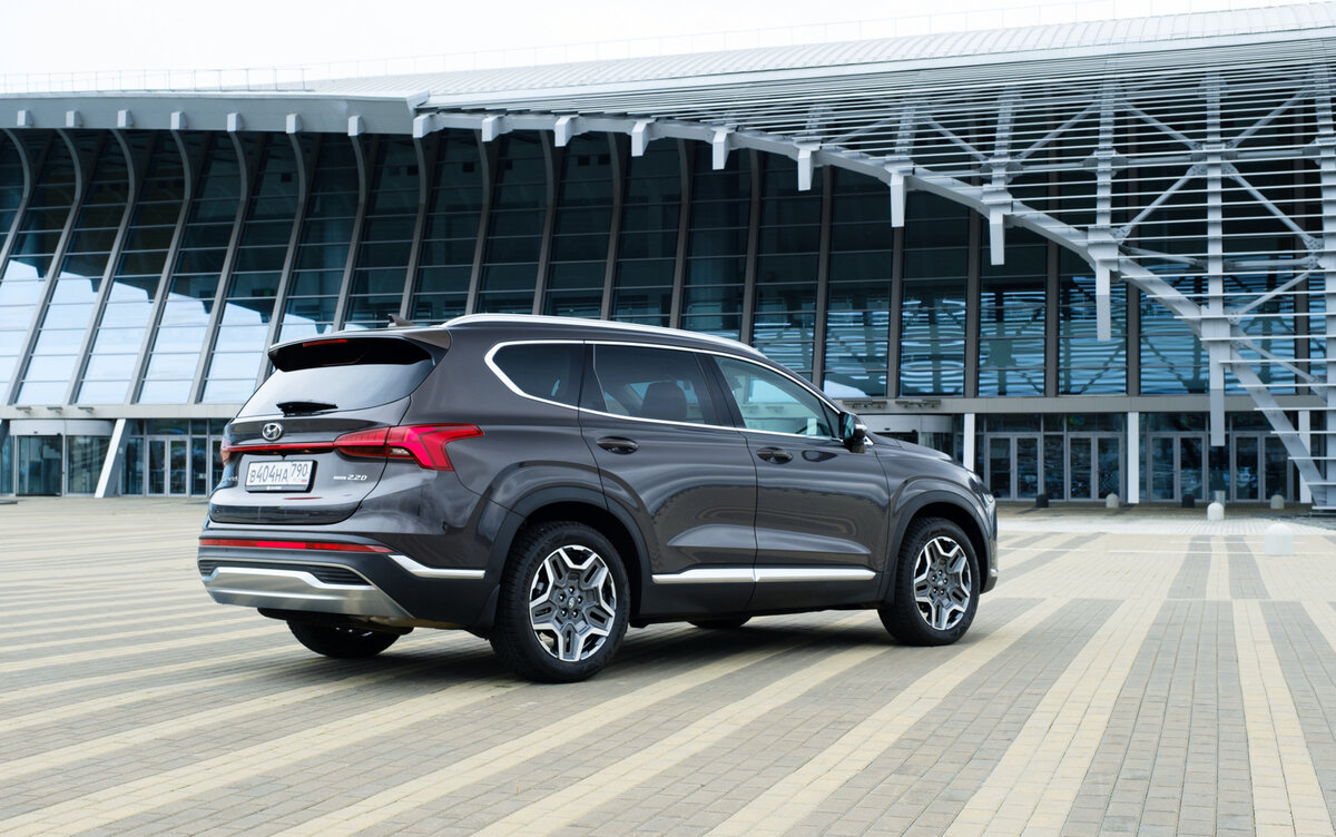 Тест-драйв обновленного Hyundai Santa Fe: корейцы опять удивляют | 110KM.RU  | Дзен