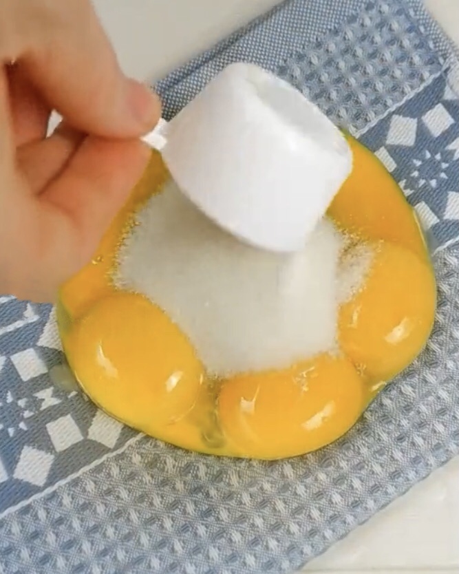 Тёпленькие желтки