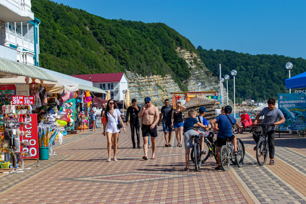 Новомихайловский краснодарский край фото поселка и пляжа