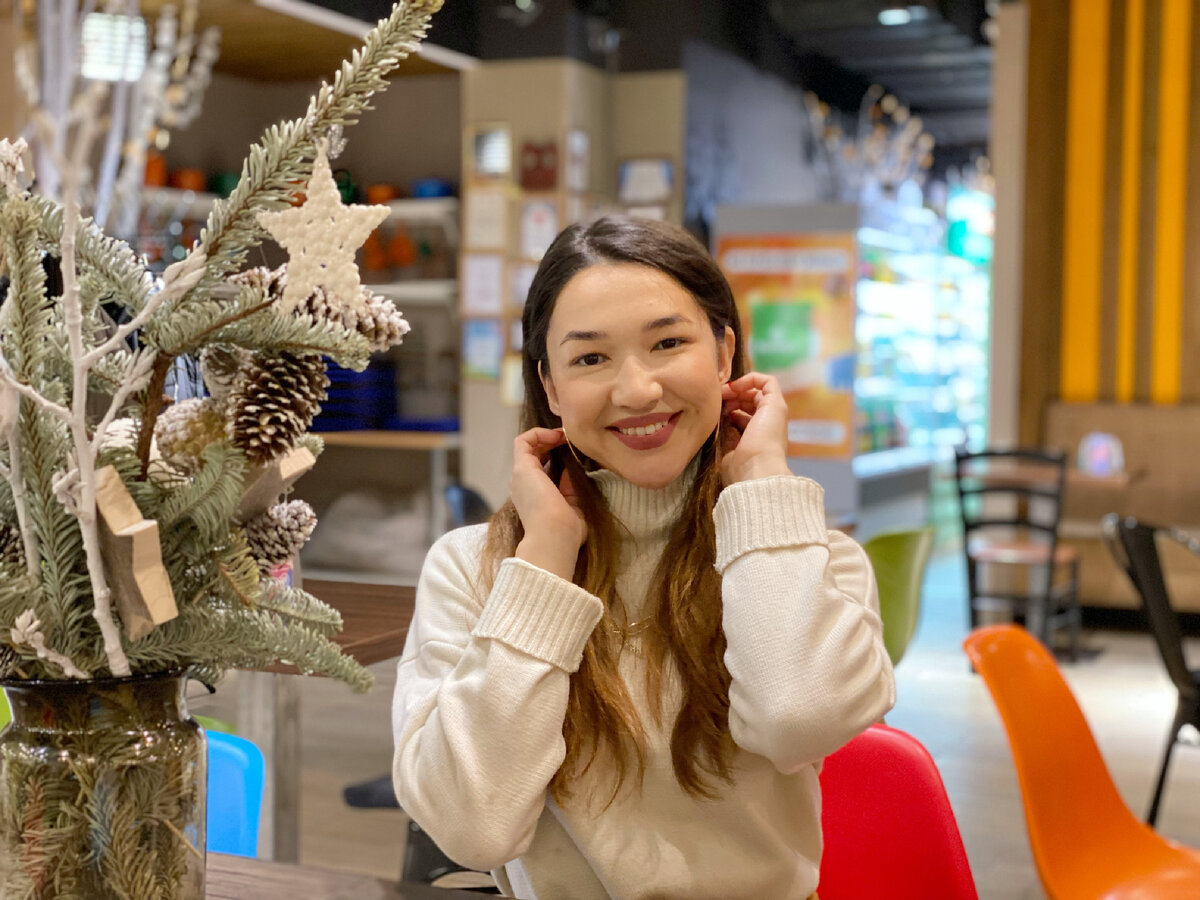 Приветствую на моем канале! Здесь вы найдёте полезные статьи о красоте, женственности, макияже, стиле. 