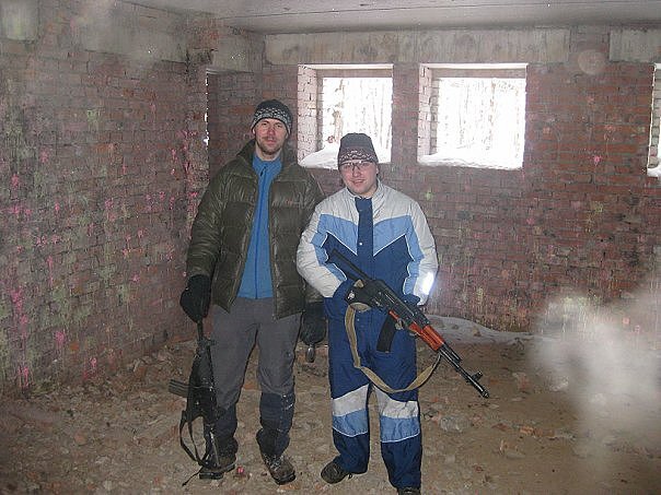 Типичные страйкбольные "дрищи". Фото из просторов ВКонтакте.