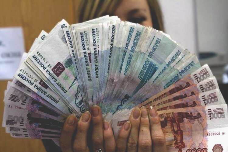 Более 180 000 рублей за май