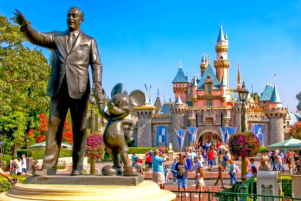 Диснейленд в Лос Анджелесе. Disneyland Park. Лос-Анджелес (США). Уолт Дисней Диснейленд. Лос Анджелес Уолт Дисней.