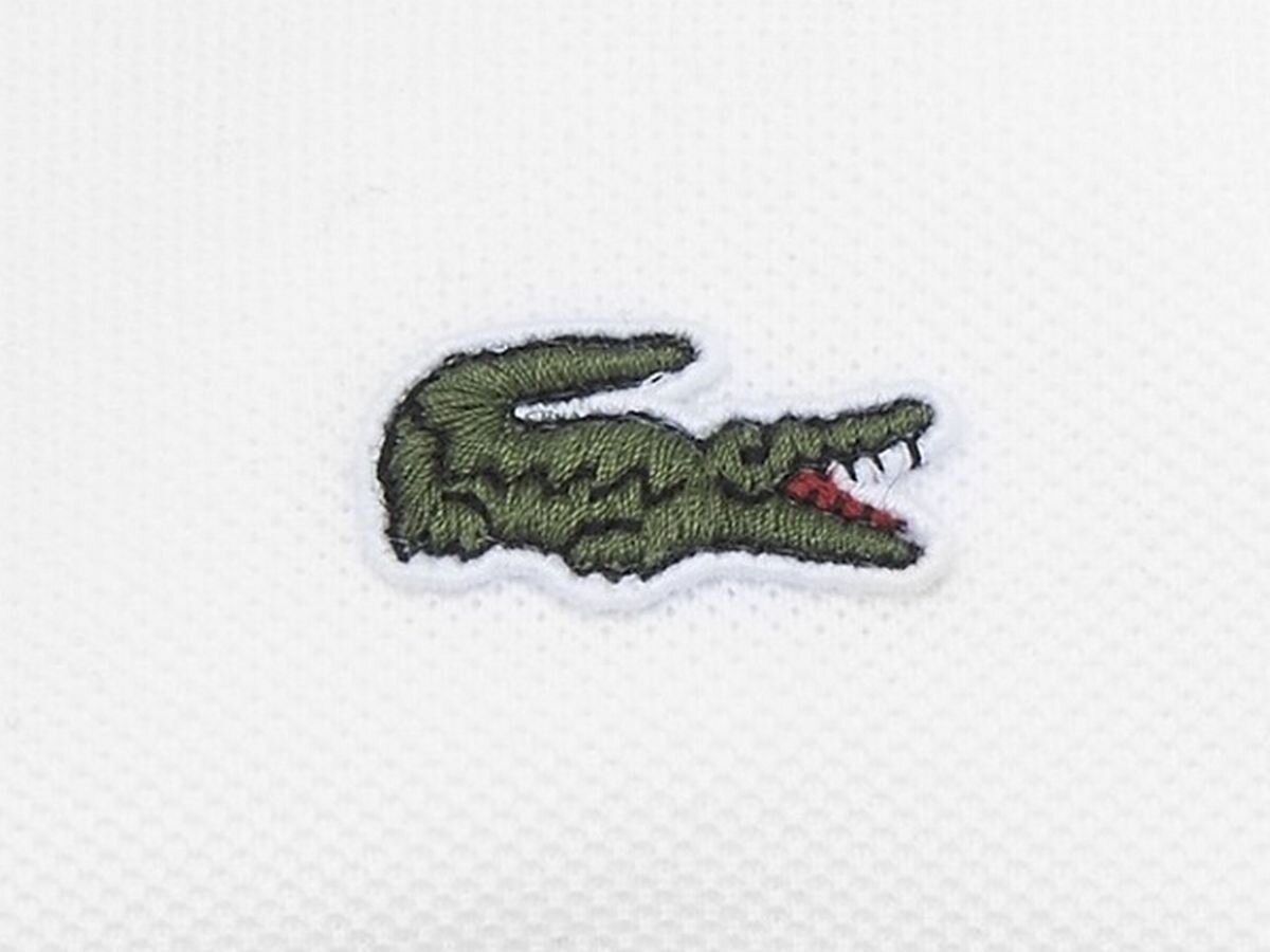 Для одних поло с логотипом Lacoste - непозволительная роскошь, для других - дешёвка