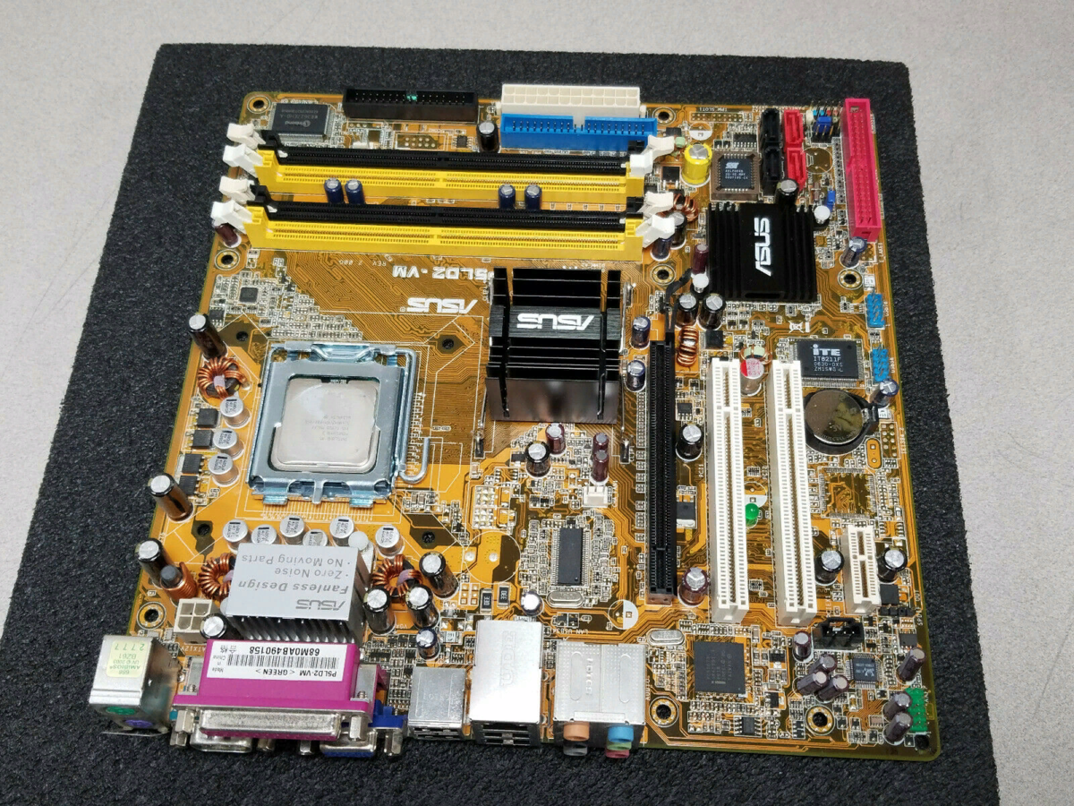  Asus P5LD2-VM SE LGA775 