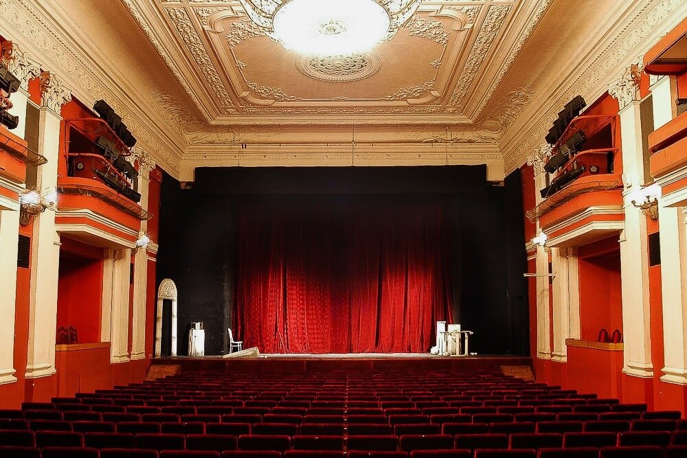 Самым первым сезон открывает театр на Малой Бронной! 