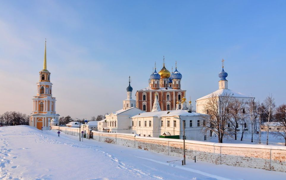 Интересные места в России для короткого путешествия в декабре