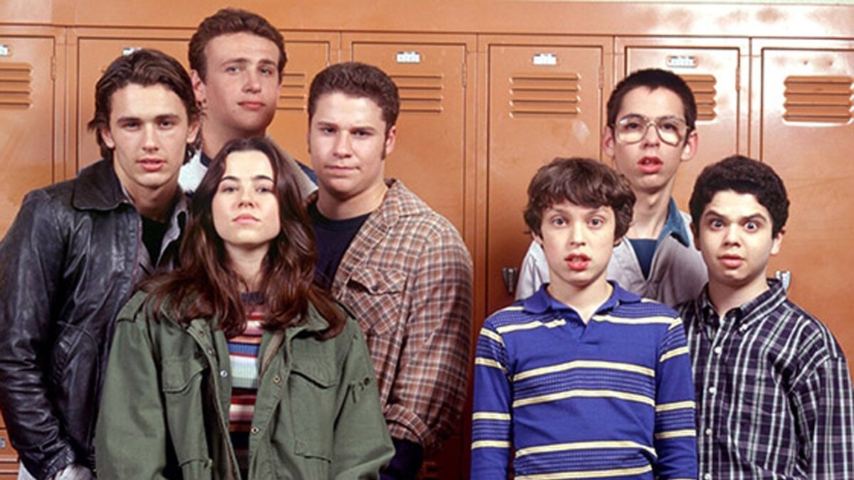 фото: https://25yearslatersite.com/2018/09/11/cancelled-too-soon-freaks-and-geeks/