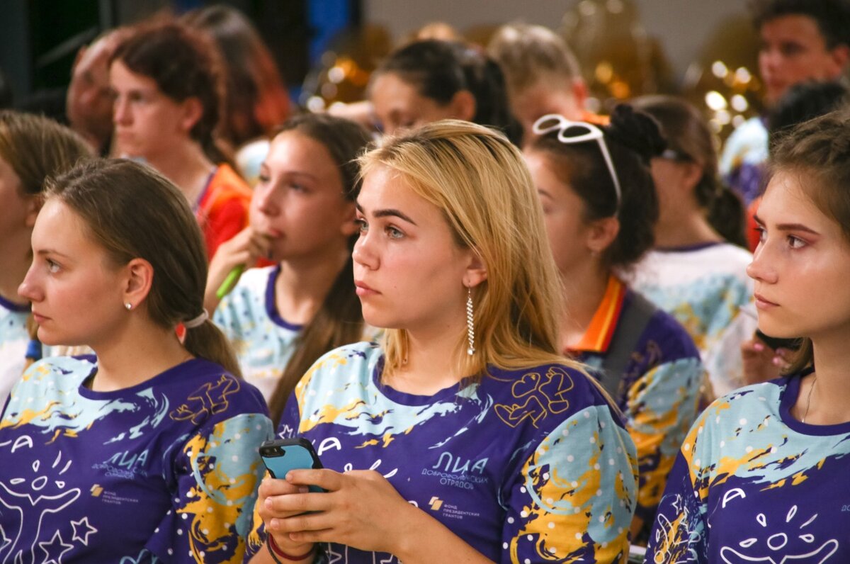 Юные волонтёры на мастер-классе проекта. Фото: пресс-служба АНО «Подвиги»