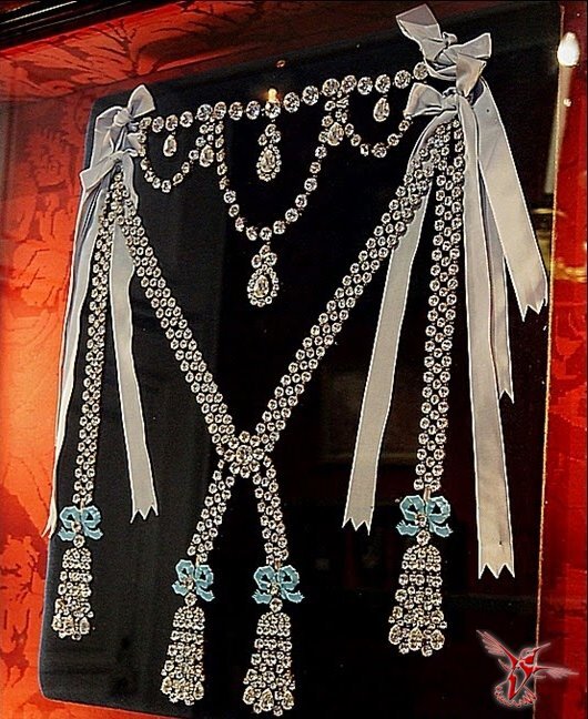 "Очень вызывающее, я бы такое не взяла". Воссозданное ожерелье. Фото с сайта vestnikk.ru