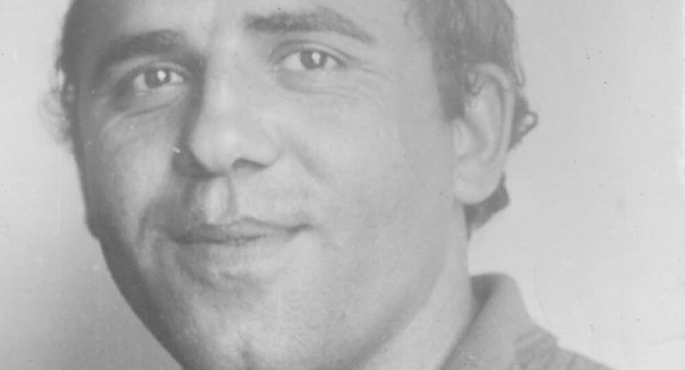 Рушбей Смыр. Источник: https://sputnik-abkhazia.ru/columnists/20190801/1028082470/Narodnyy-pamyati-Rushbeya-Smyr.html 