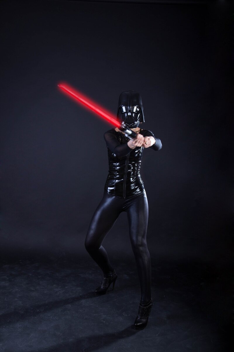 Так же рекомендую послушать композицию группы Пневмослон под названием «Разящая рука»