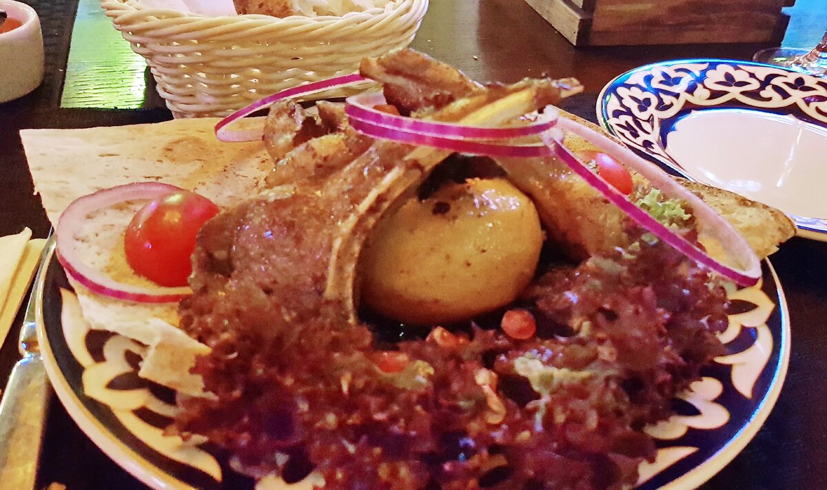 Ресторан чайхана узбечка. Чайхана узбечка меню. Чайхана узбечка саратов. Кафе узбечка саратов меню. Чайхона узбечка саратов меню.