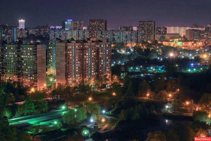 Фото спальных районов тоже очень красивыми бывают. Взято из интернета.