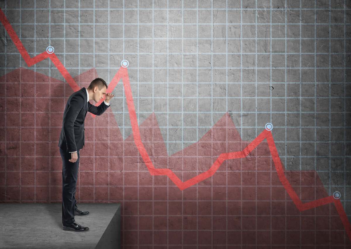 Вам не стоит владеть акциями компаний, если падение в цене на 50% в течении короткого периода времени причинит вам серьёзный стресс. Уоррен Баффет